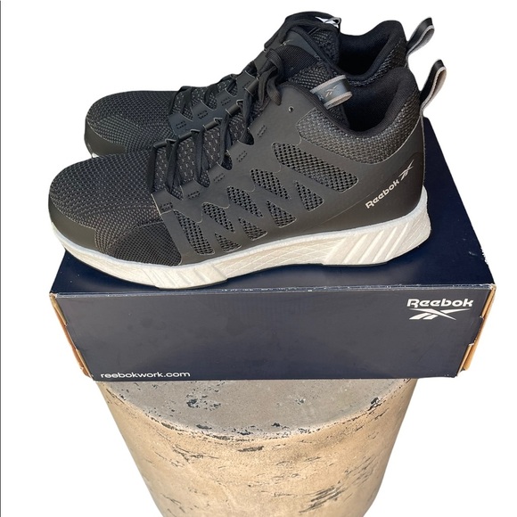- Reebok work fusion flex wave work compositive toe black/white shoes size… - Picture 2 of 13